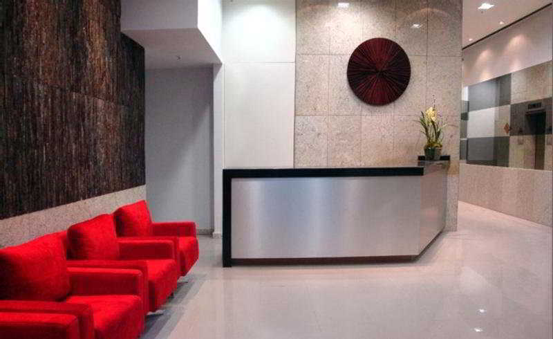 Bristol Merit Hotel Belo Horizonte Bagian luar foto