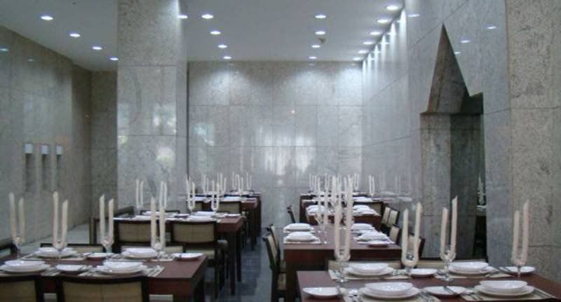 Bristol Merit Hotel Belo Horizonte Bagian luar foto